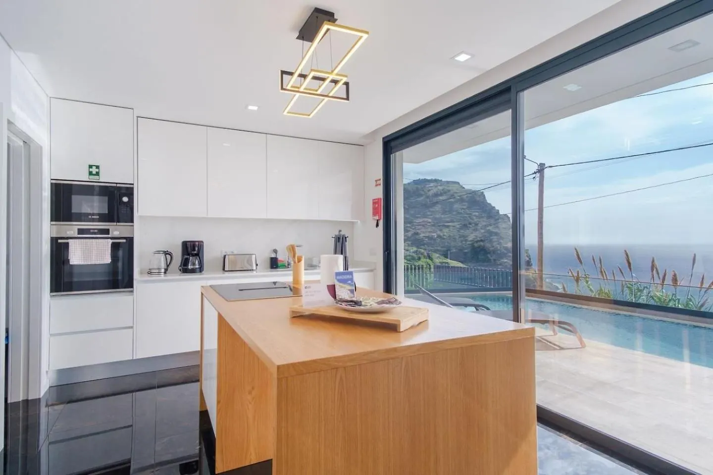 شقة Guestready - Madeiran Oasis With Ocean View Campanário 0*,